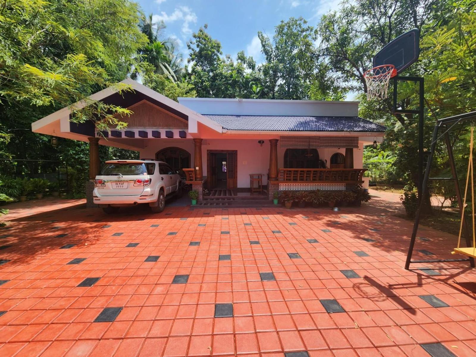 Serenity Villa And Treehouse Palakkad Buitenkant foto